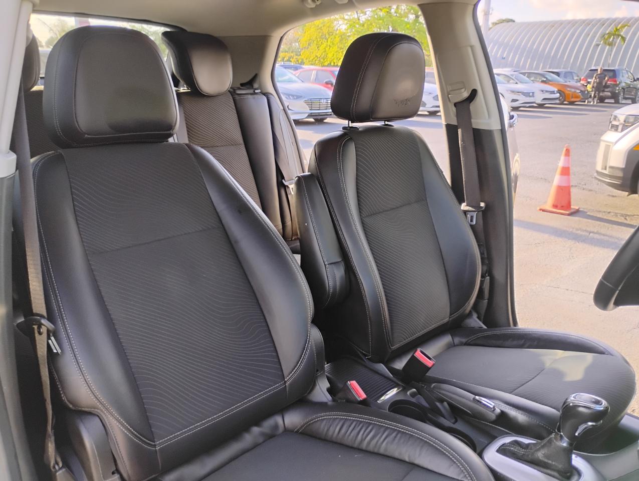 Buick Encore Convenience FWD 2014