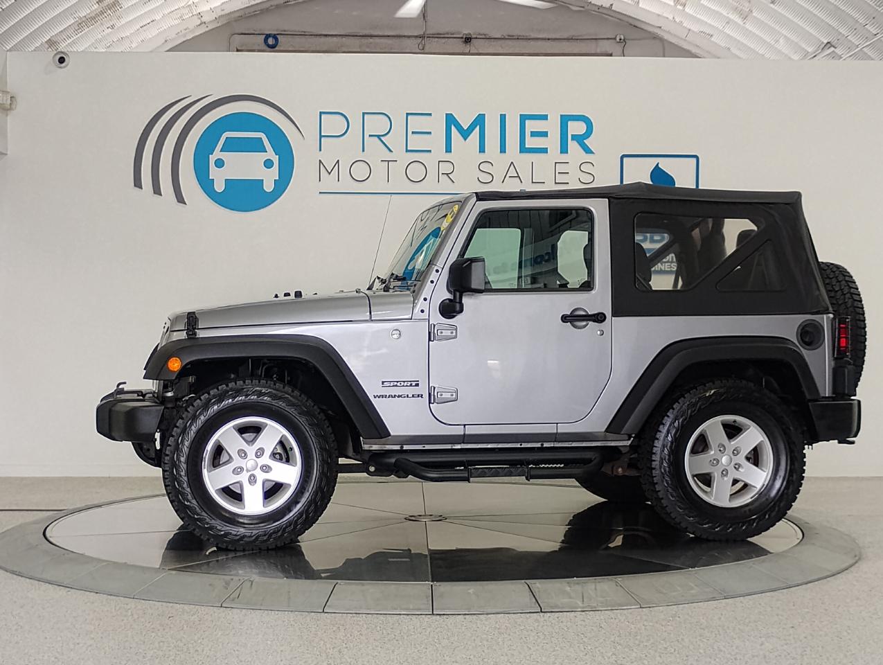 Jeep Wrangler Sport 4WD 2016