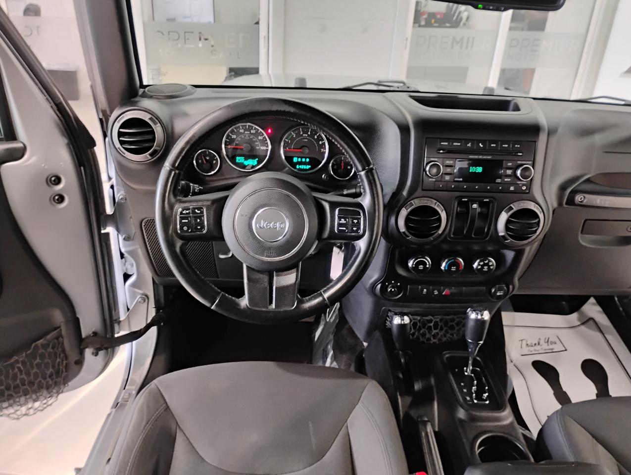 Jeep Wrangler Sport 4WD 2016