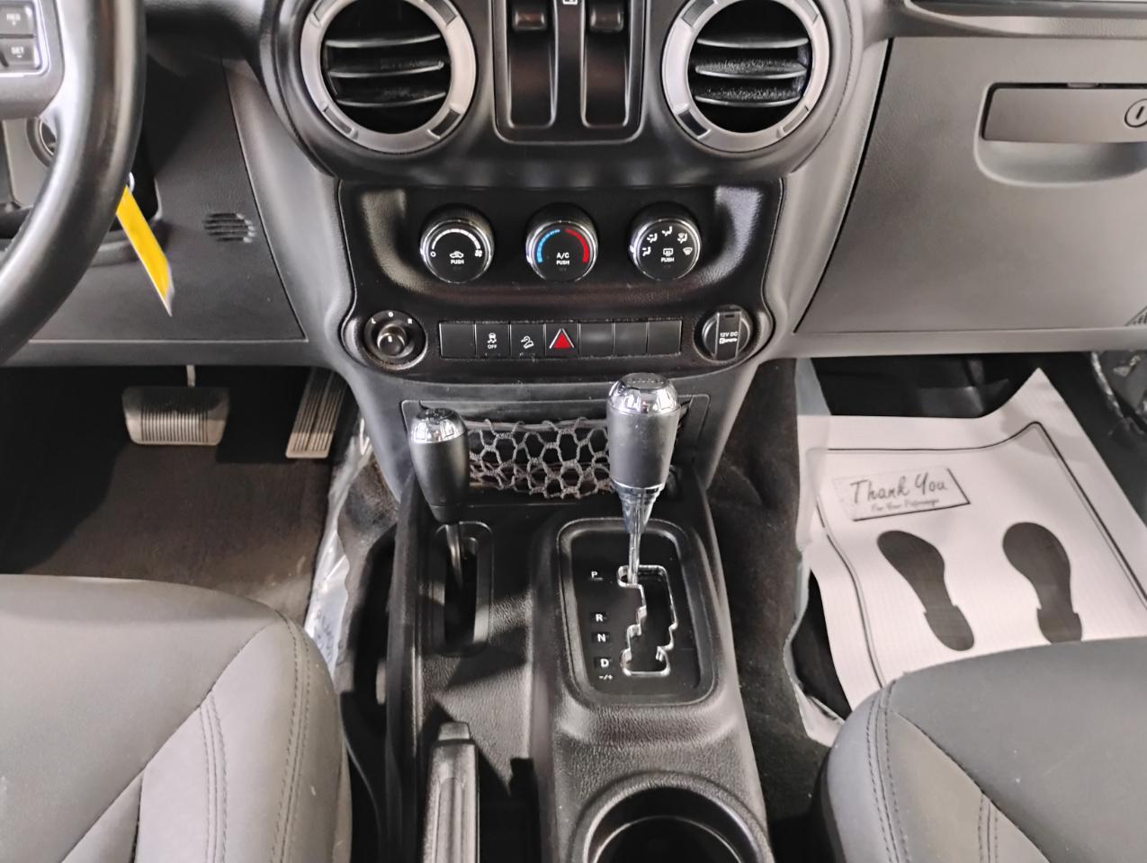 Jeep Wrangler Sport 4WD 2016