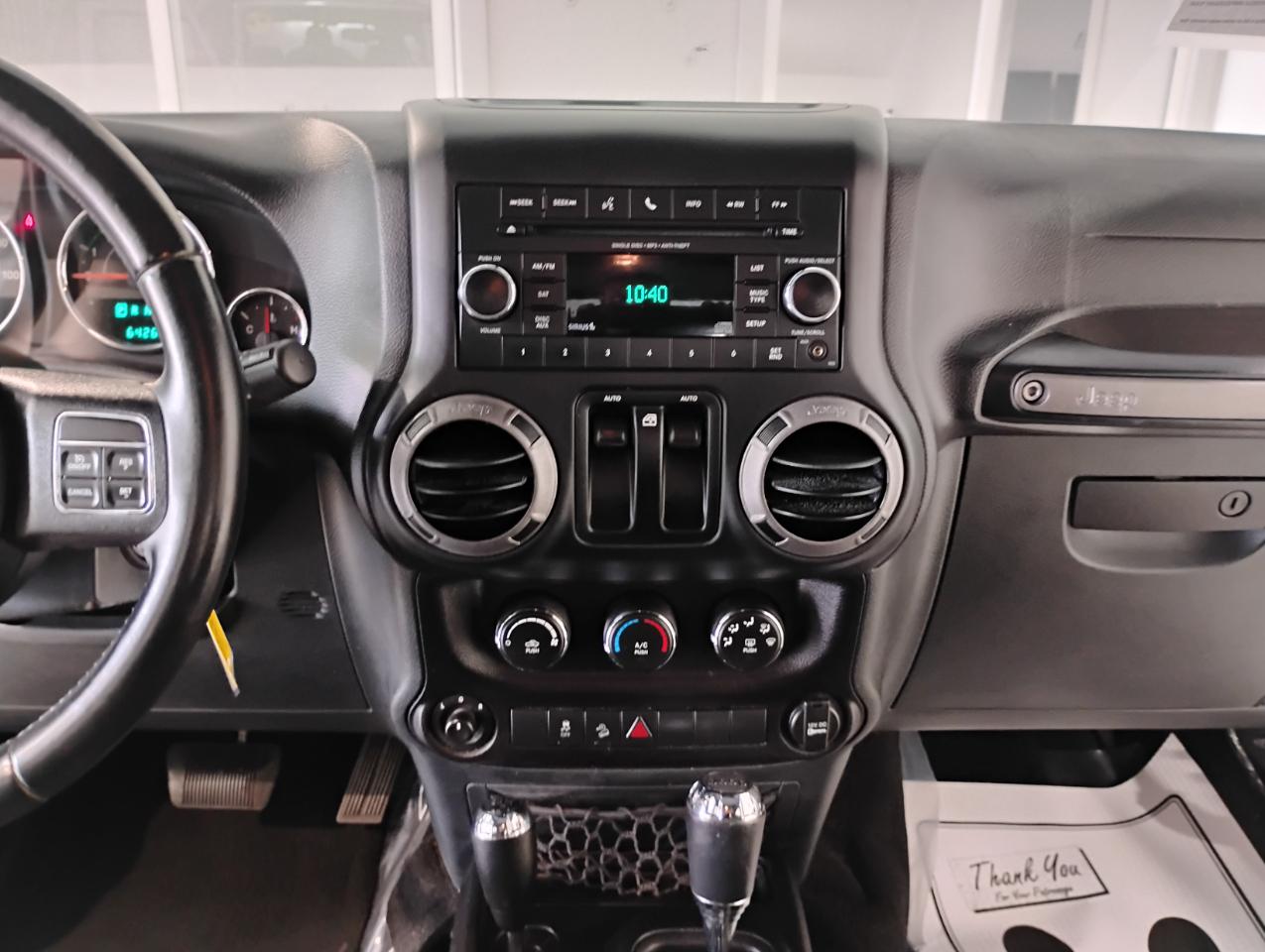 Jeep Wrangler Sport 4WD 2016