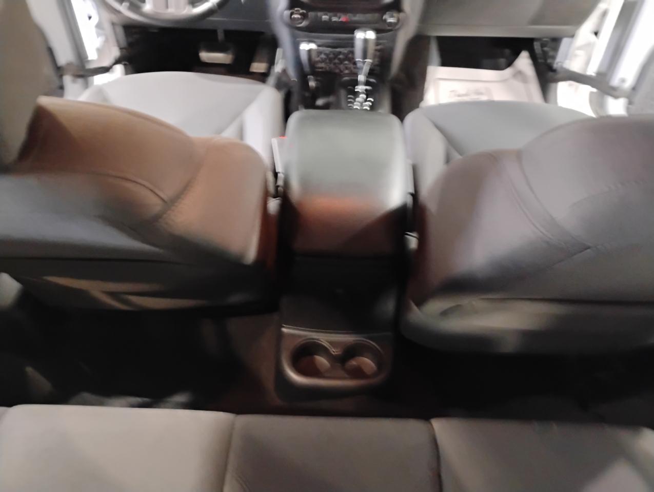 Jeep Wrangler Sport 4WD 2016