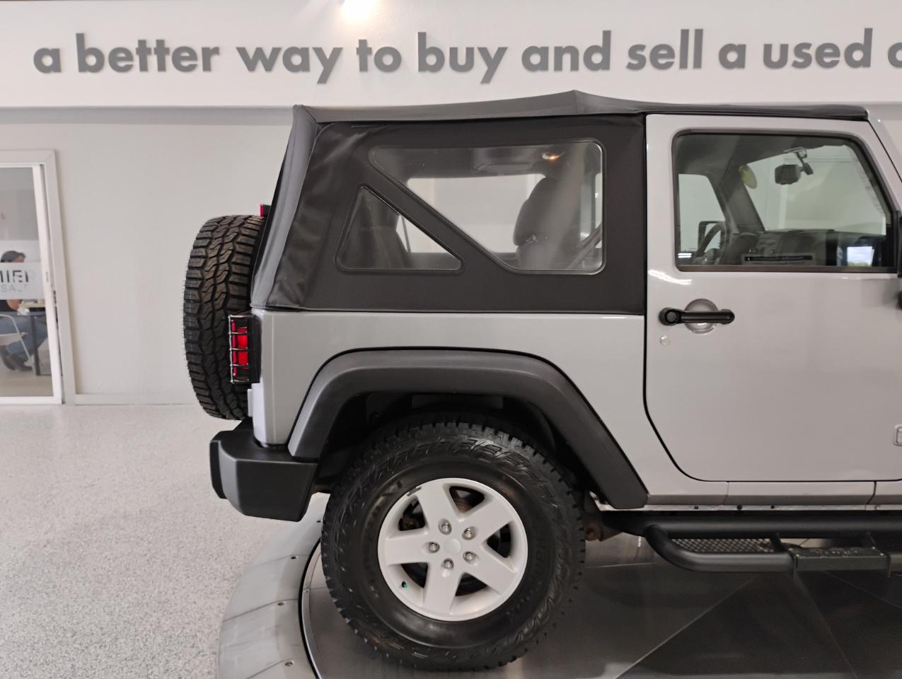 Jeep Wrangler Sport 4WD 2016