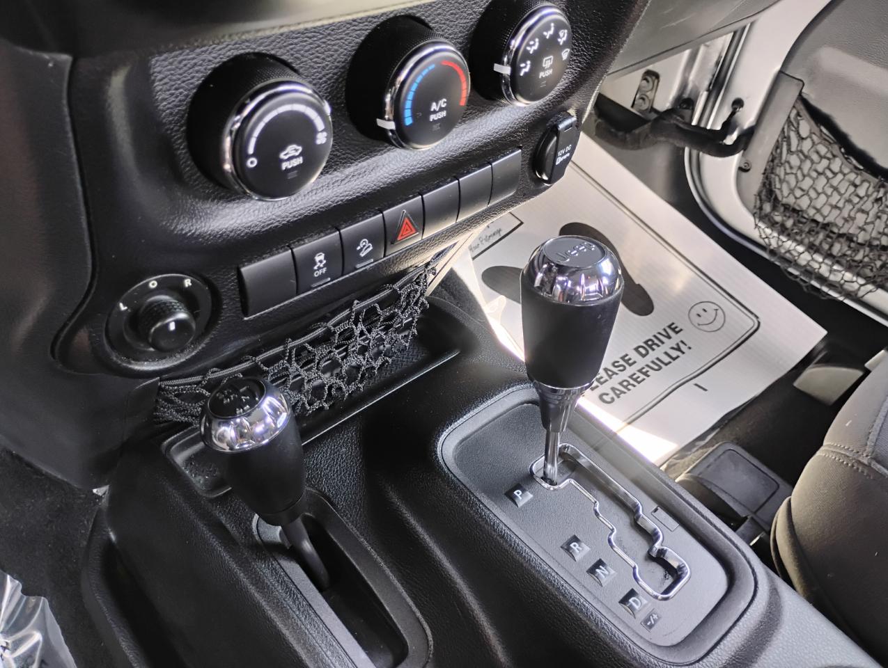 Jeep Wrangler Sport 4WD 2016