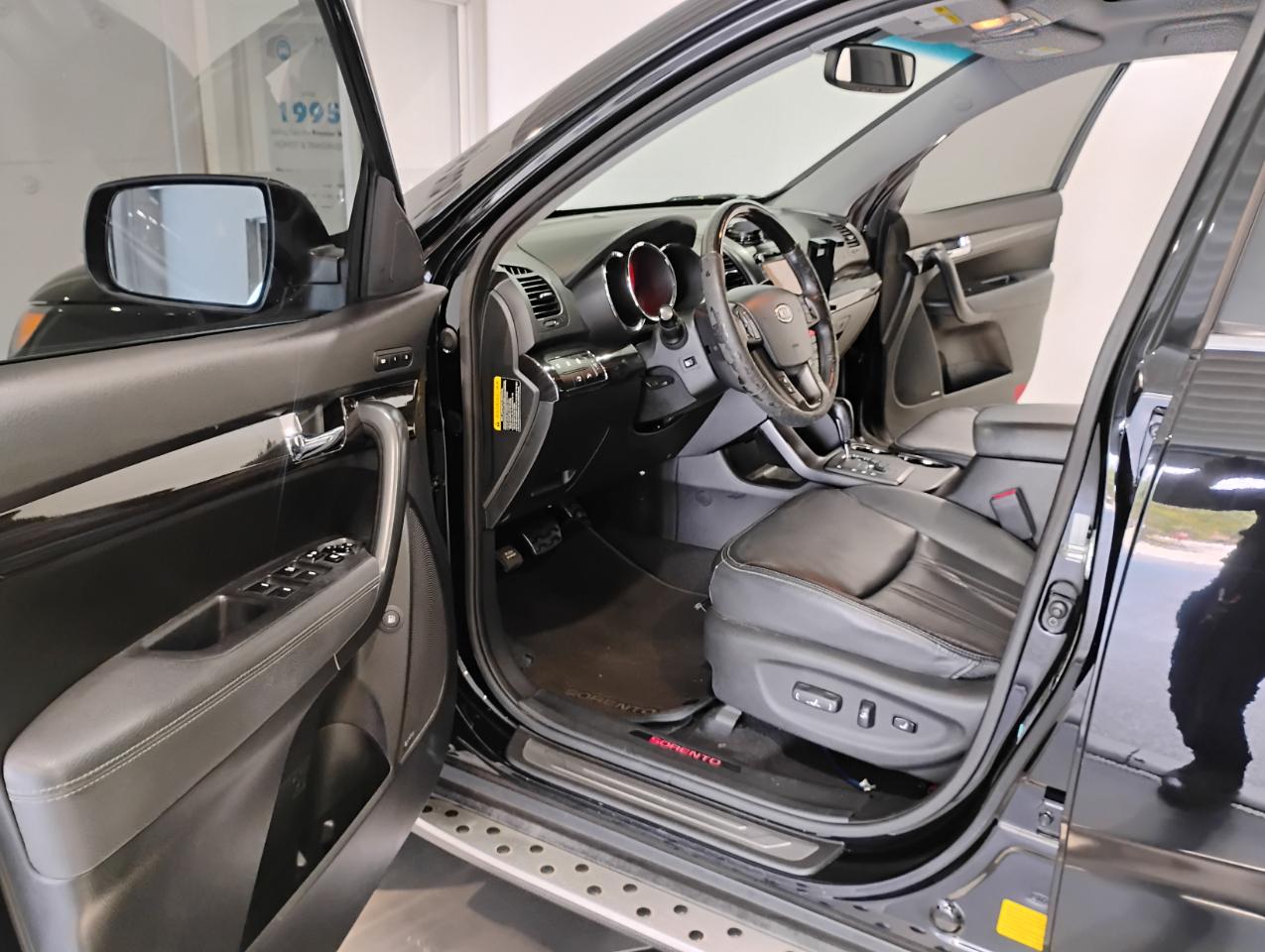 Kia Sorento SX 2WD 2012