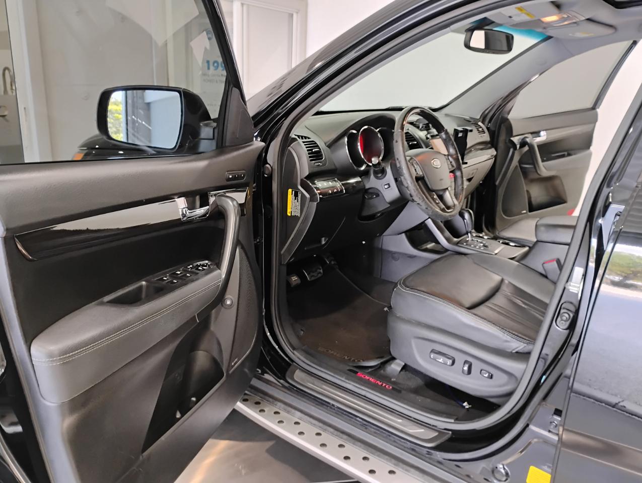 Kia Sorento SX 2WD 2012