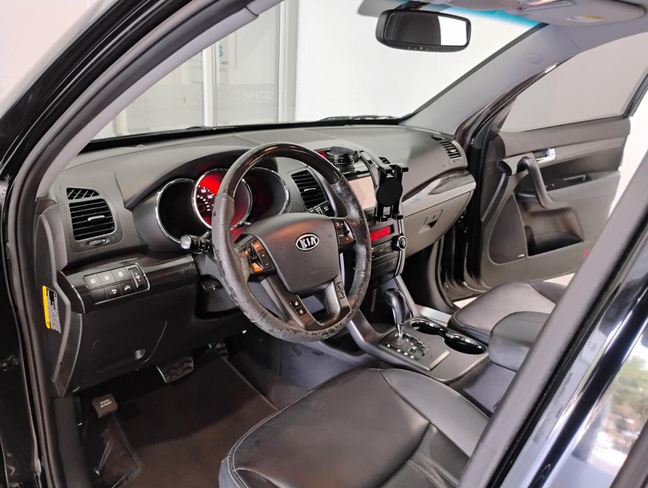 Kia Sorento SX 2WD 2012