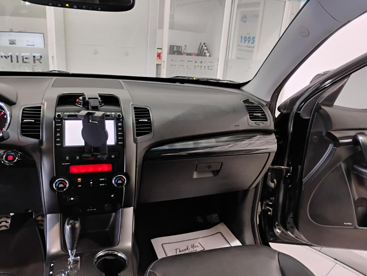 Kia Sorento SX 2WD 2012