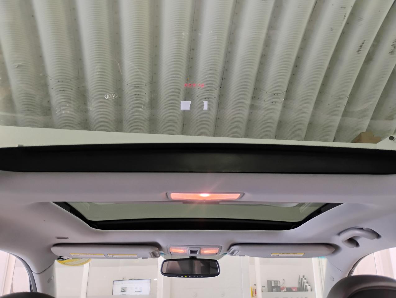 Kia Sorento SX 2WD 2012