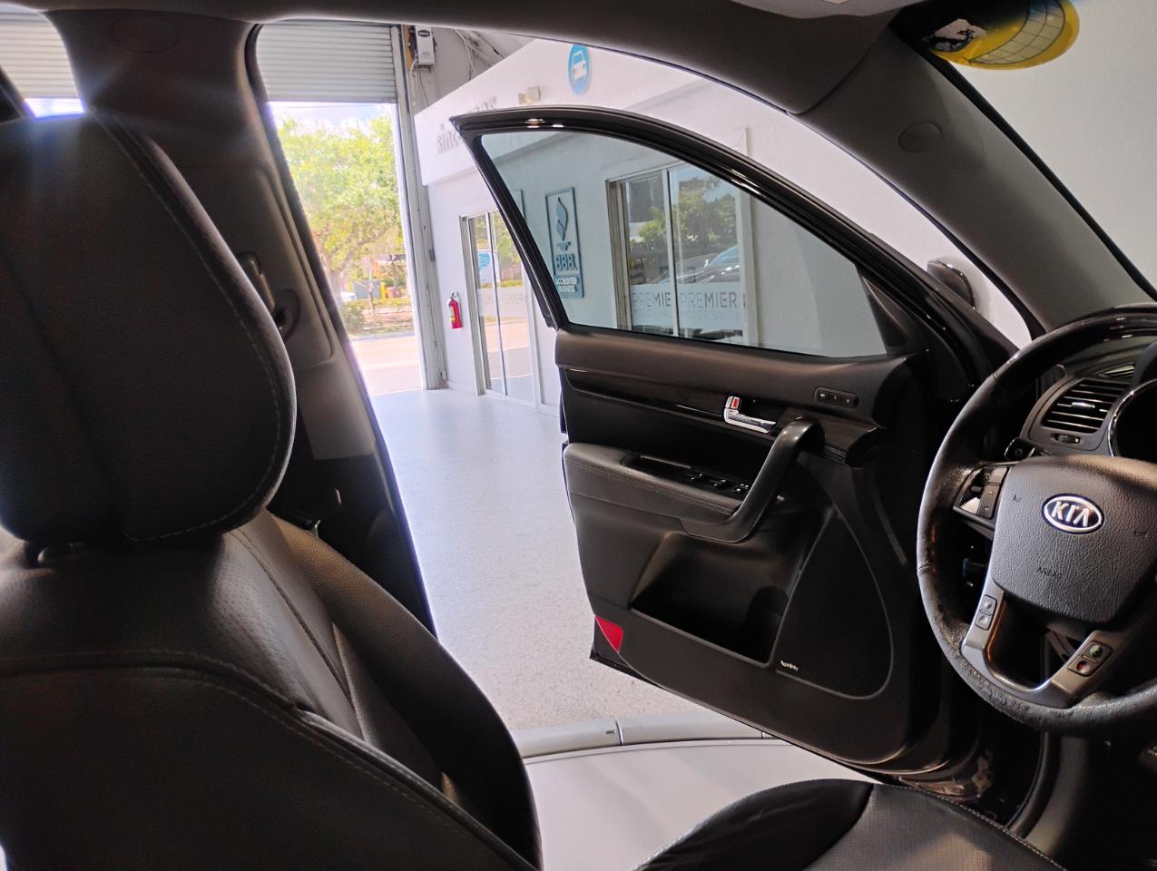 Kia Sorento SX 2WD 2012