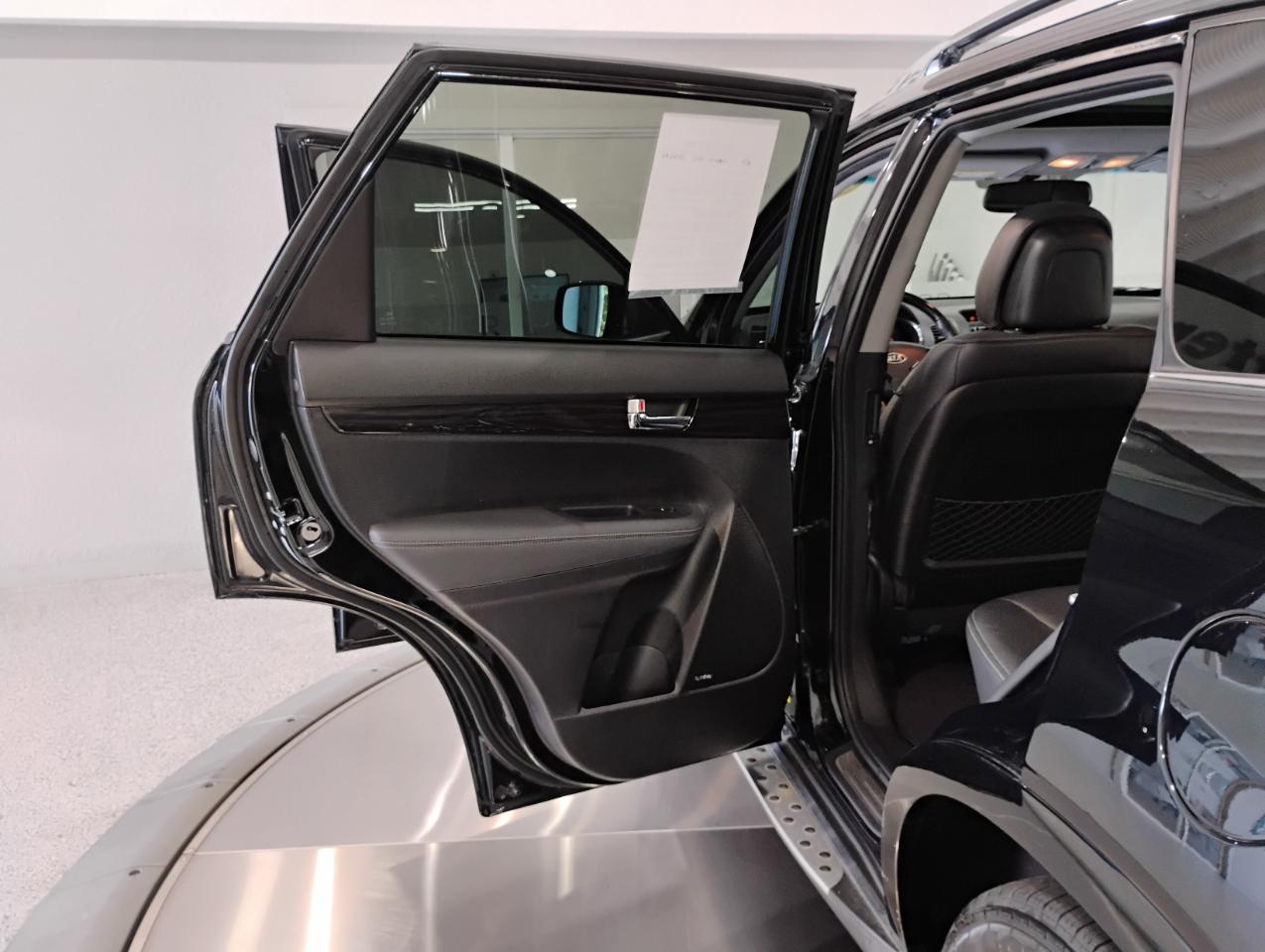 Kia Sorento SX 2WD 2012