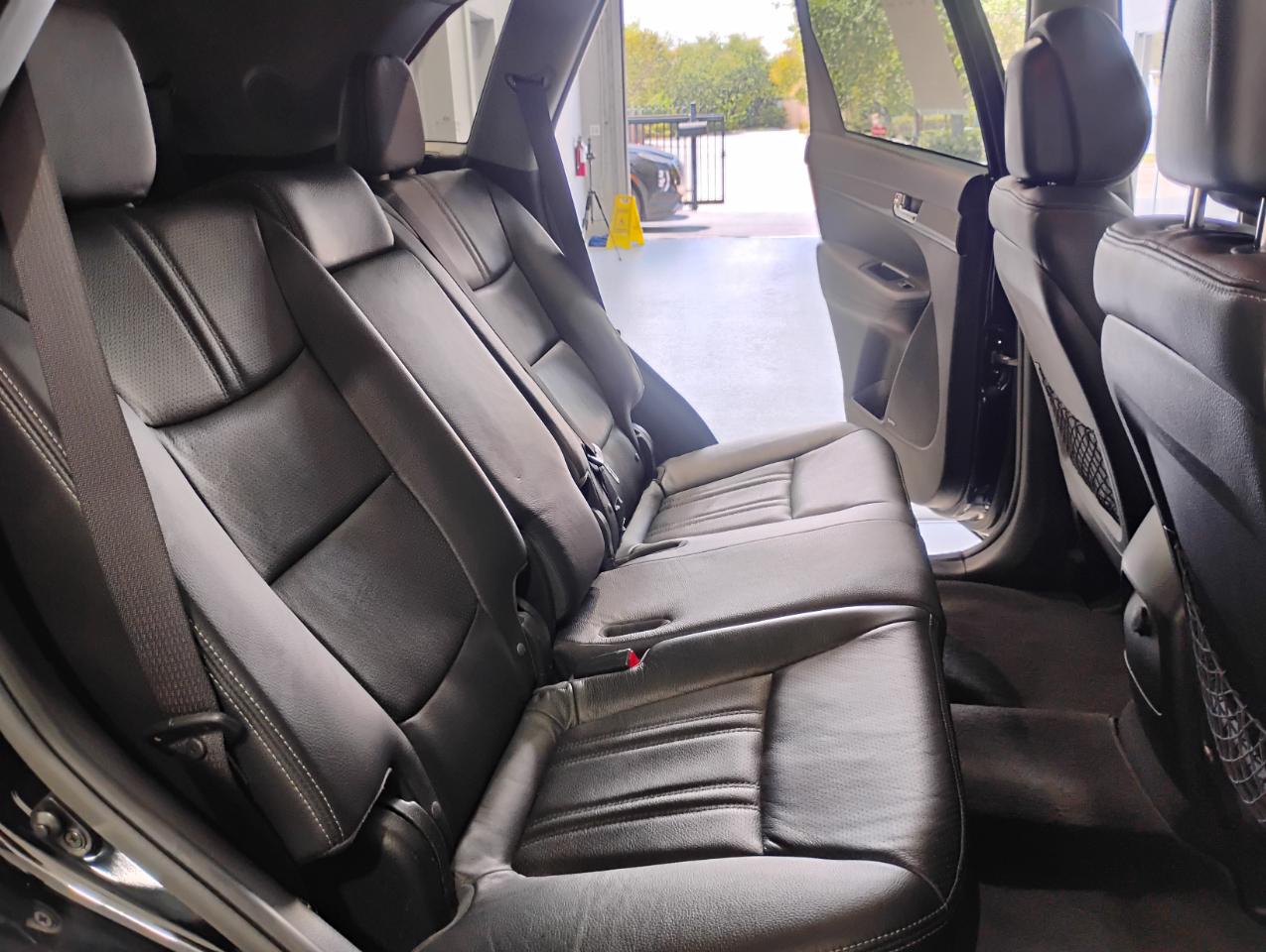 Kia Sorento SX 2WD 2012