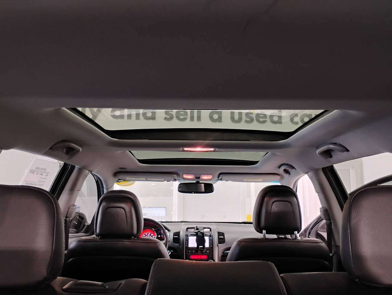 Kia Sorento SX 2WD 2012