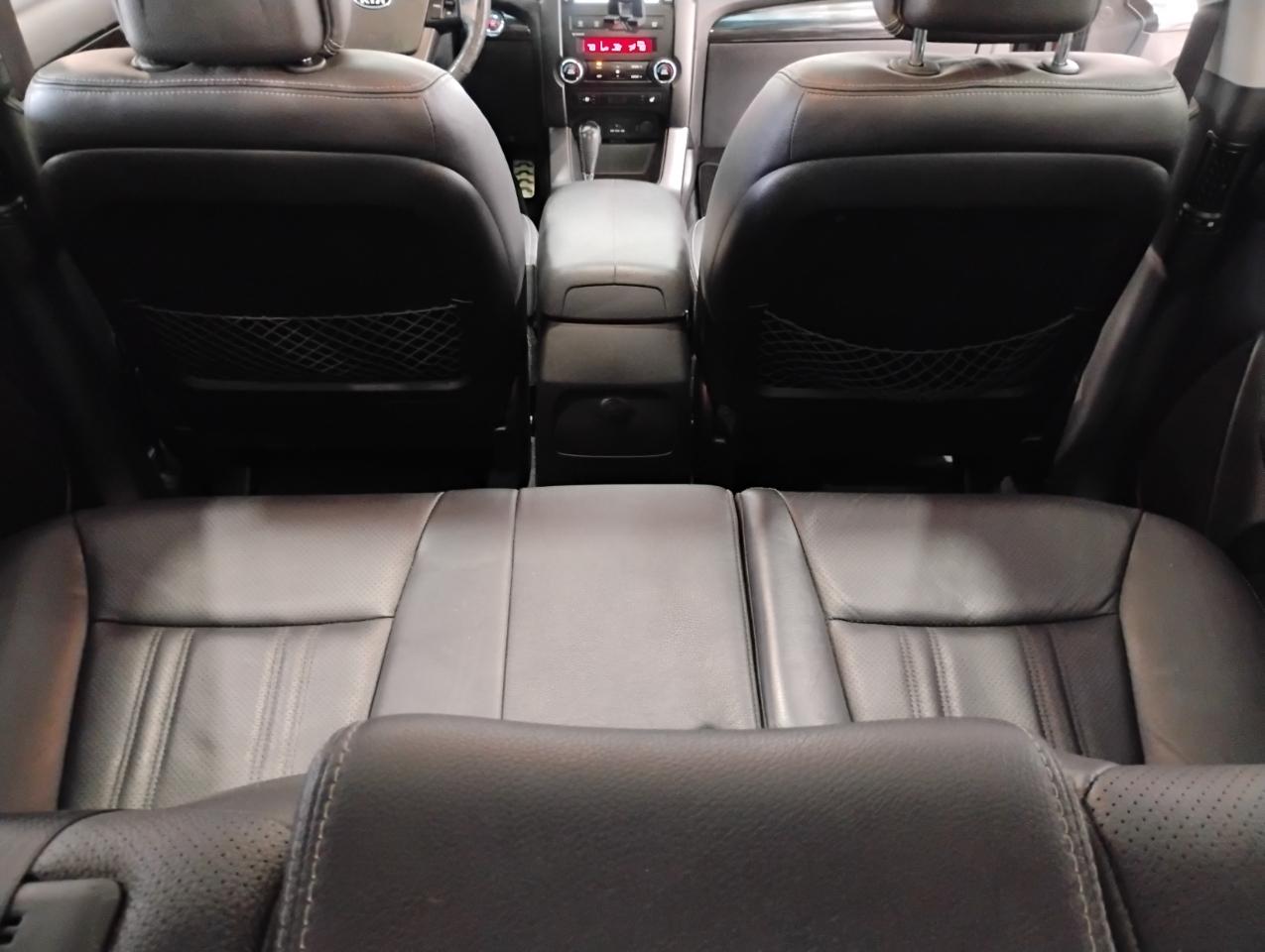 Kia Sorento SX 2WD 2012