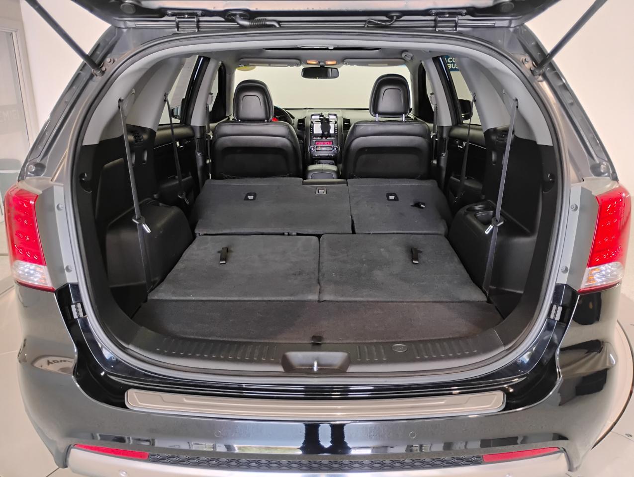 Kia Sorento SX 2WD 2012