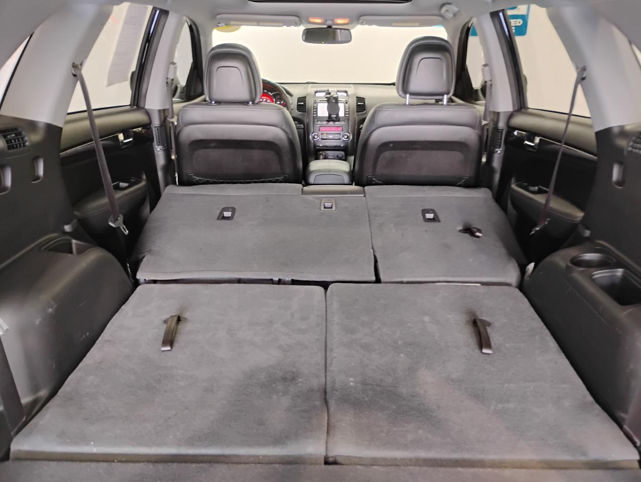 Kia Sorento SX 2WD 2012