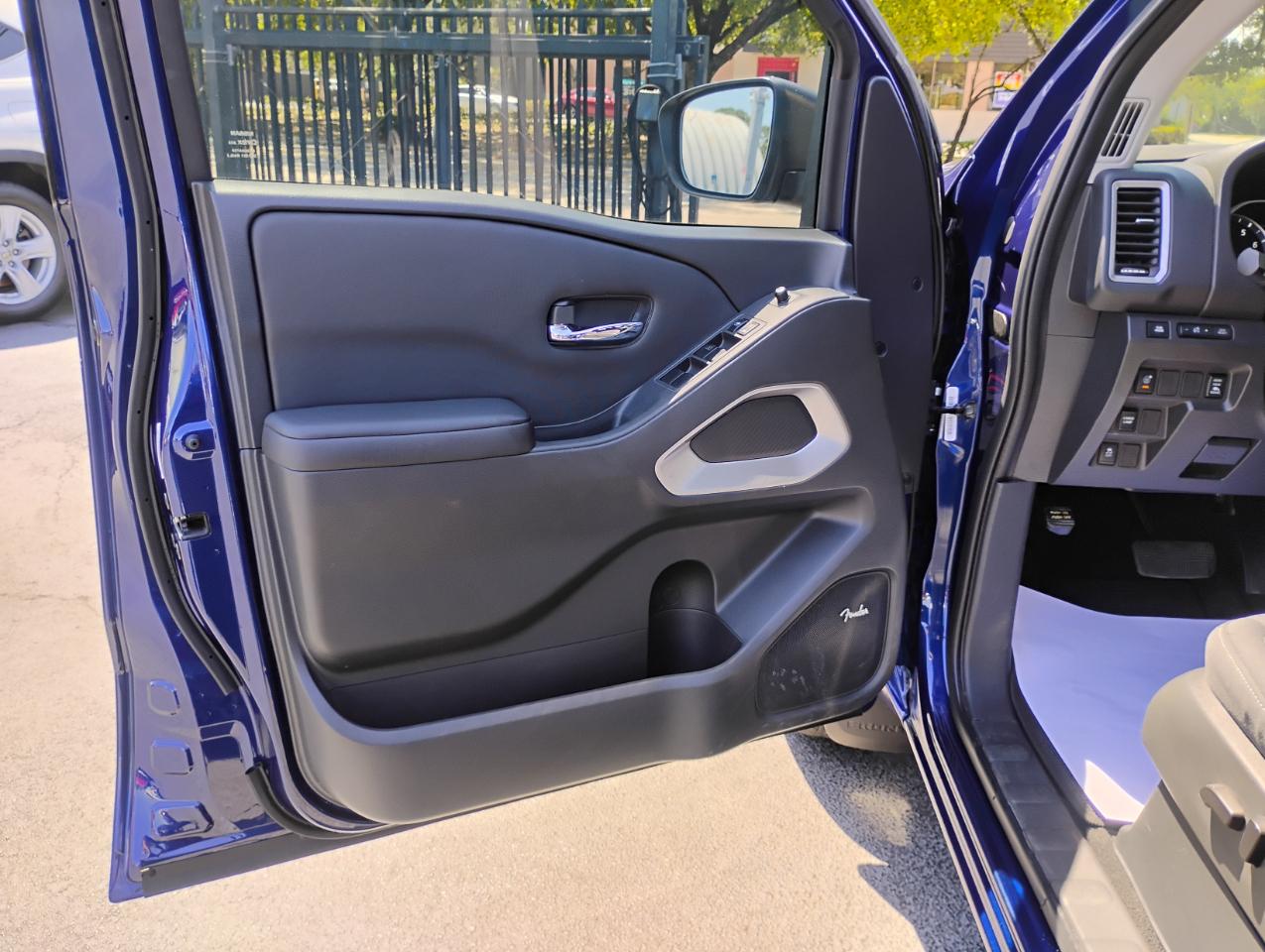 Nissan Frontier S Crew Cab 2WD 2023