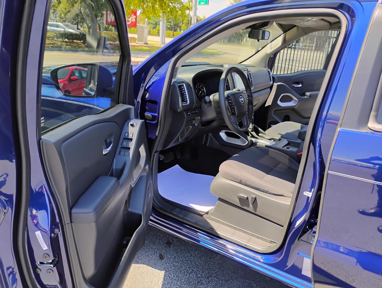 Nissan Frontier S Crew Cab 2WD 2023