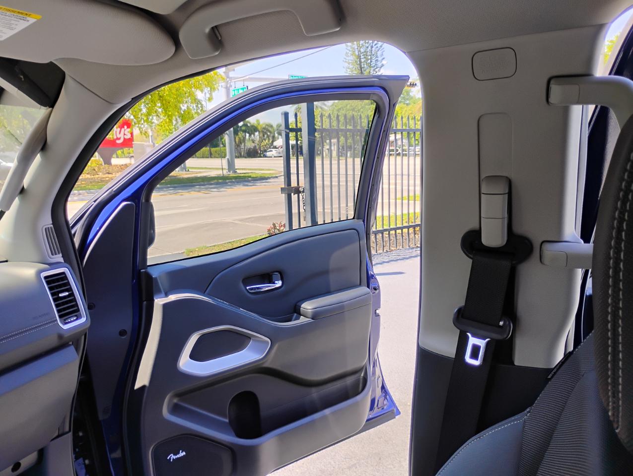 Nissan Frontier S Crew Cab 2WD 2023