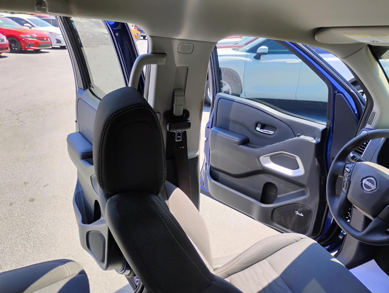 Nissan Frontier S Crew Cab 2WD 2023