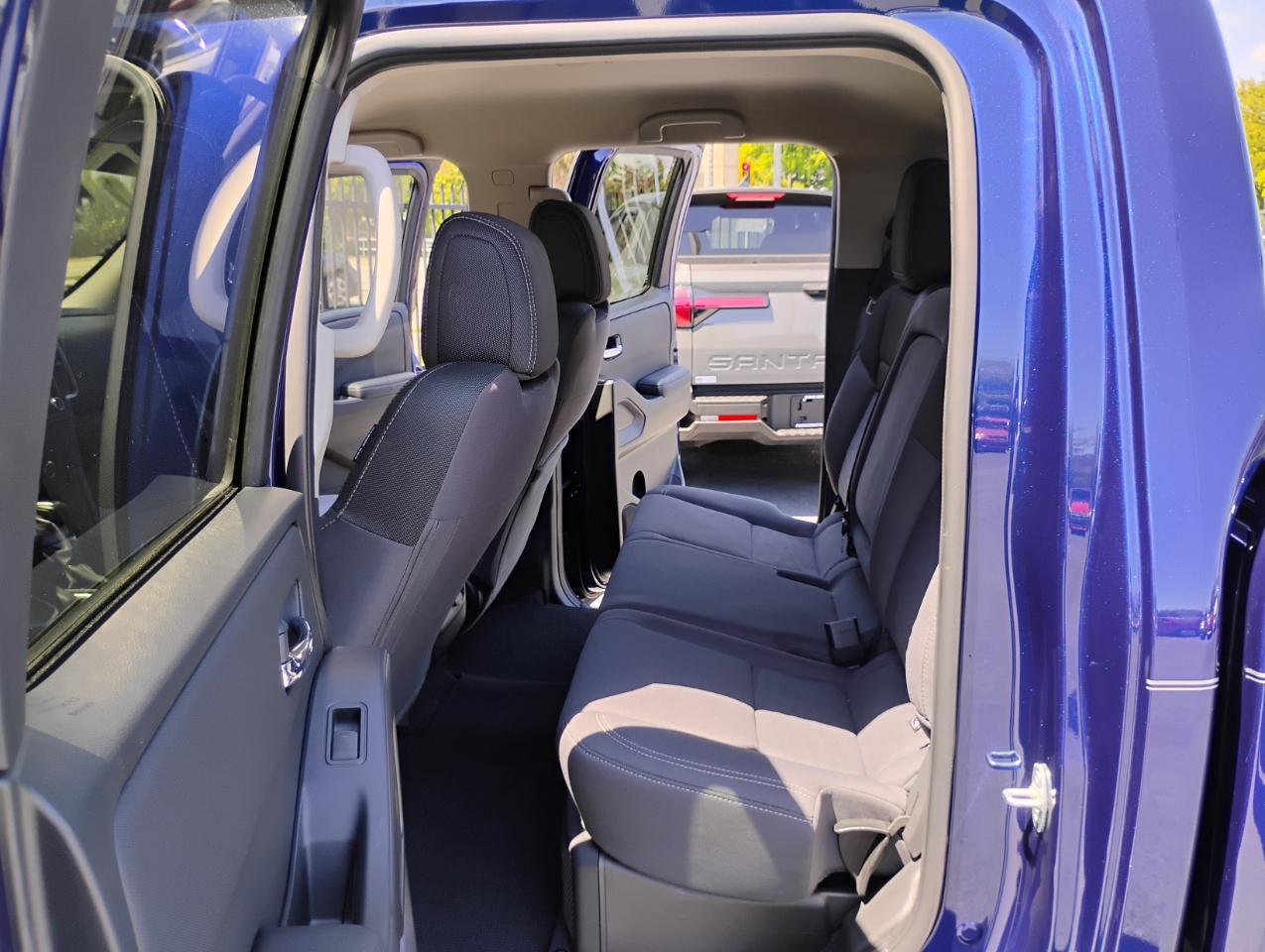 Nissan Frontier S Crew Cab 2WD 2023