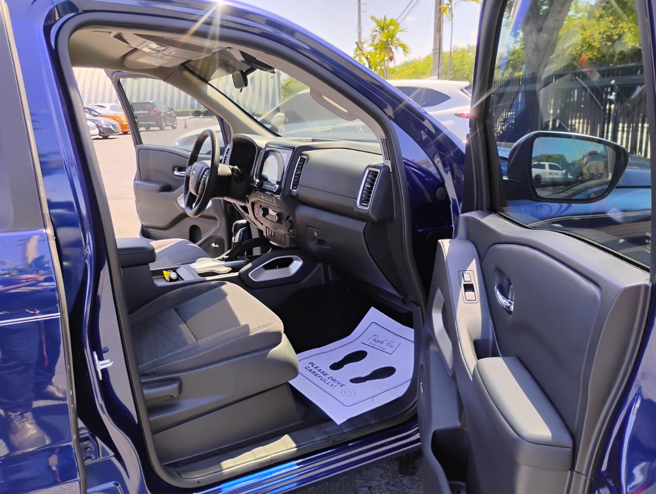 Nissan Frontier S Crew Cab 2WD 2023