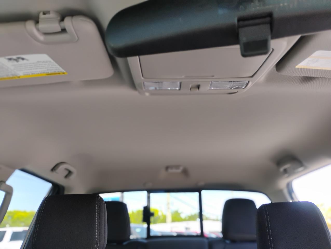 Nissan Frontier S Crew Cab 2WD 2023