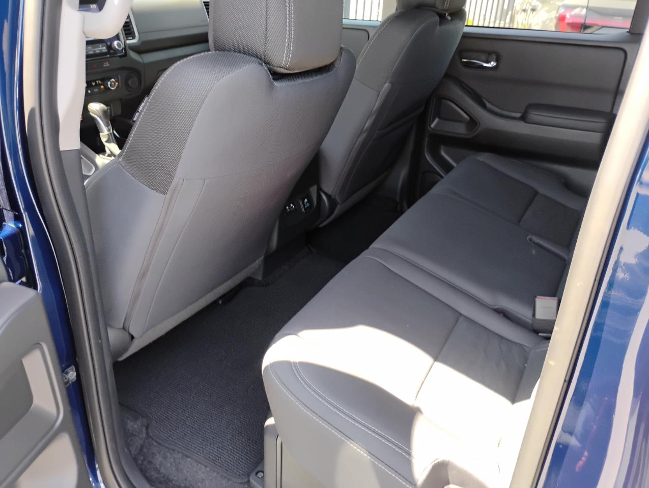 Nissan Frontier S Crew Cab 2WD 2023