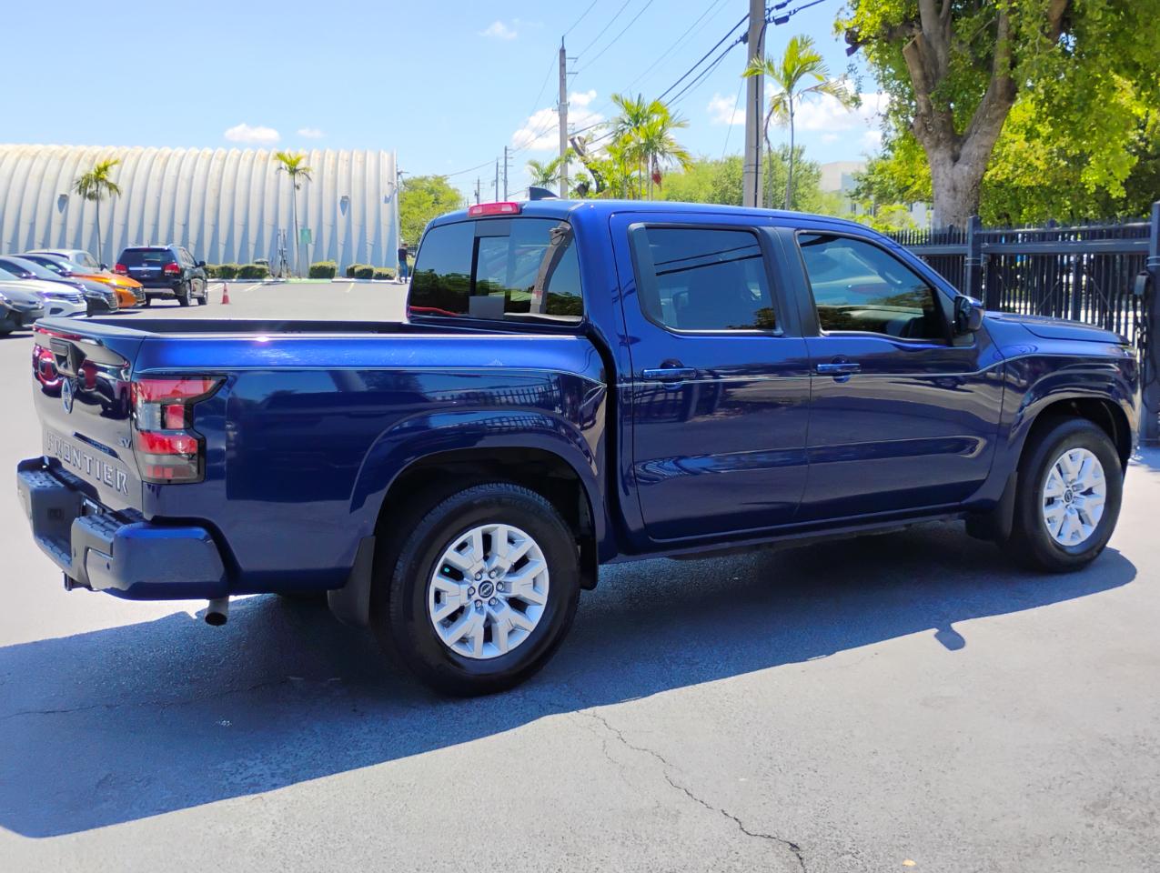 Nissan Frontier S Crew Cab 2WD 2023