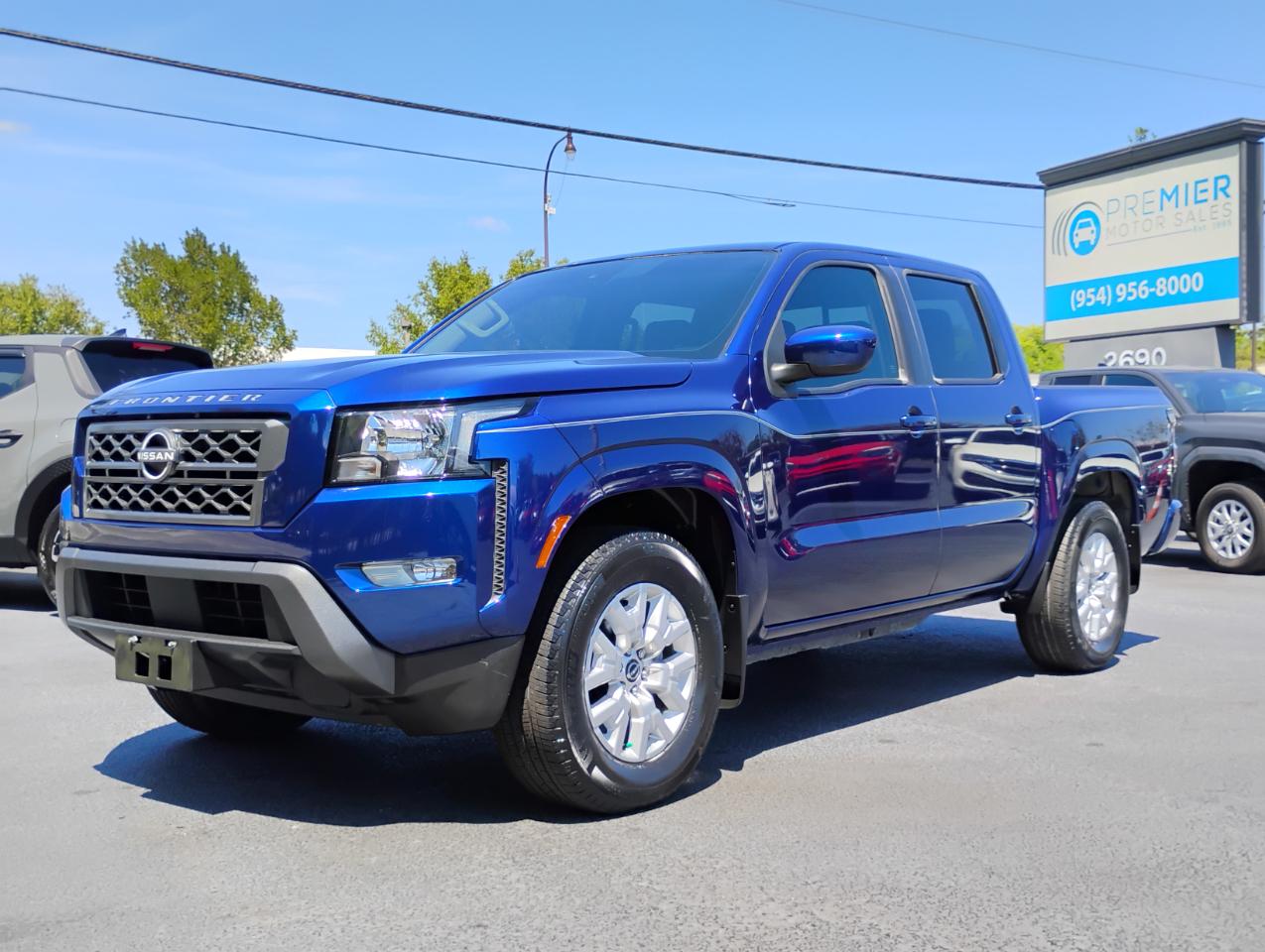 Nissan Frontier S Crew Cab 2WD 2023