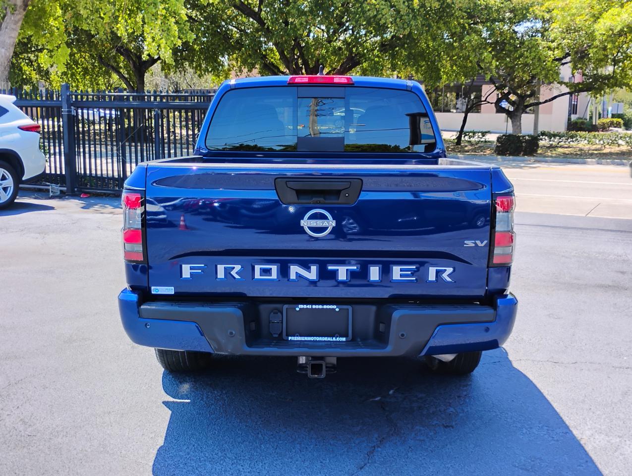 Nissan Frontier S Crew Cab 2WD 2023