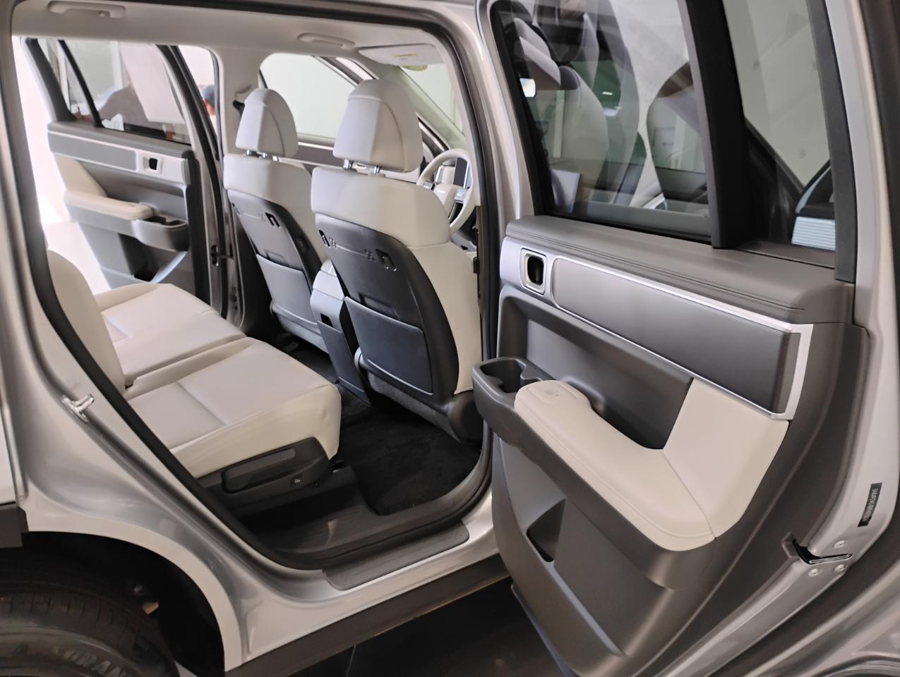 Hyundai Santa Fe Hybrid SEL 2024