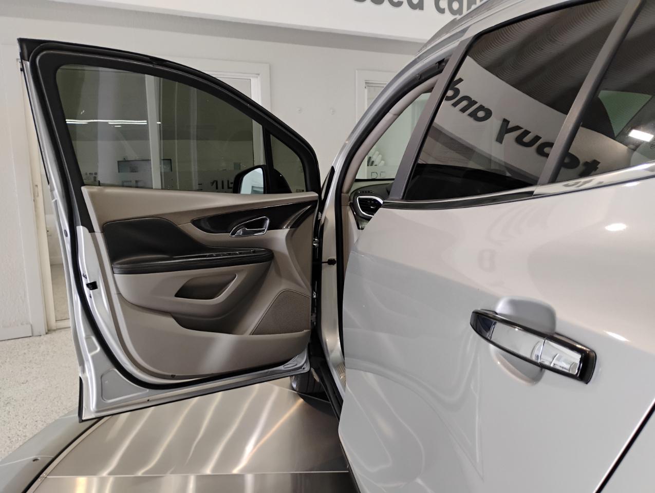 Buick Encore Base FWD 2016