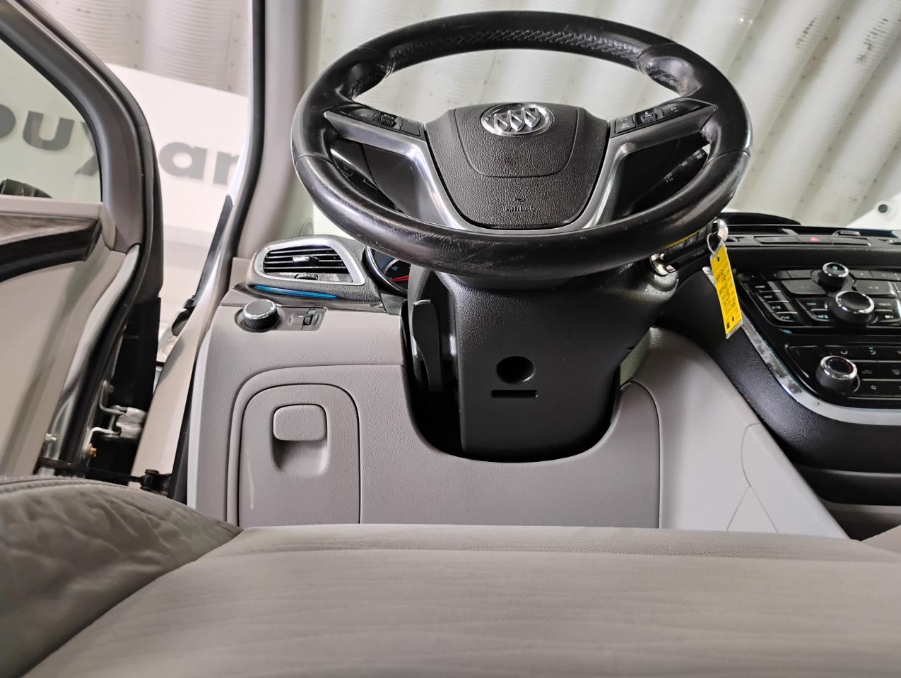 Buick Encore Base FWD 2016