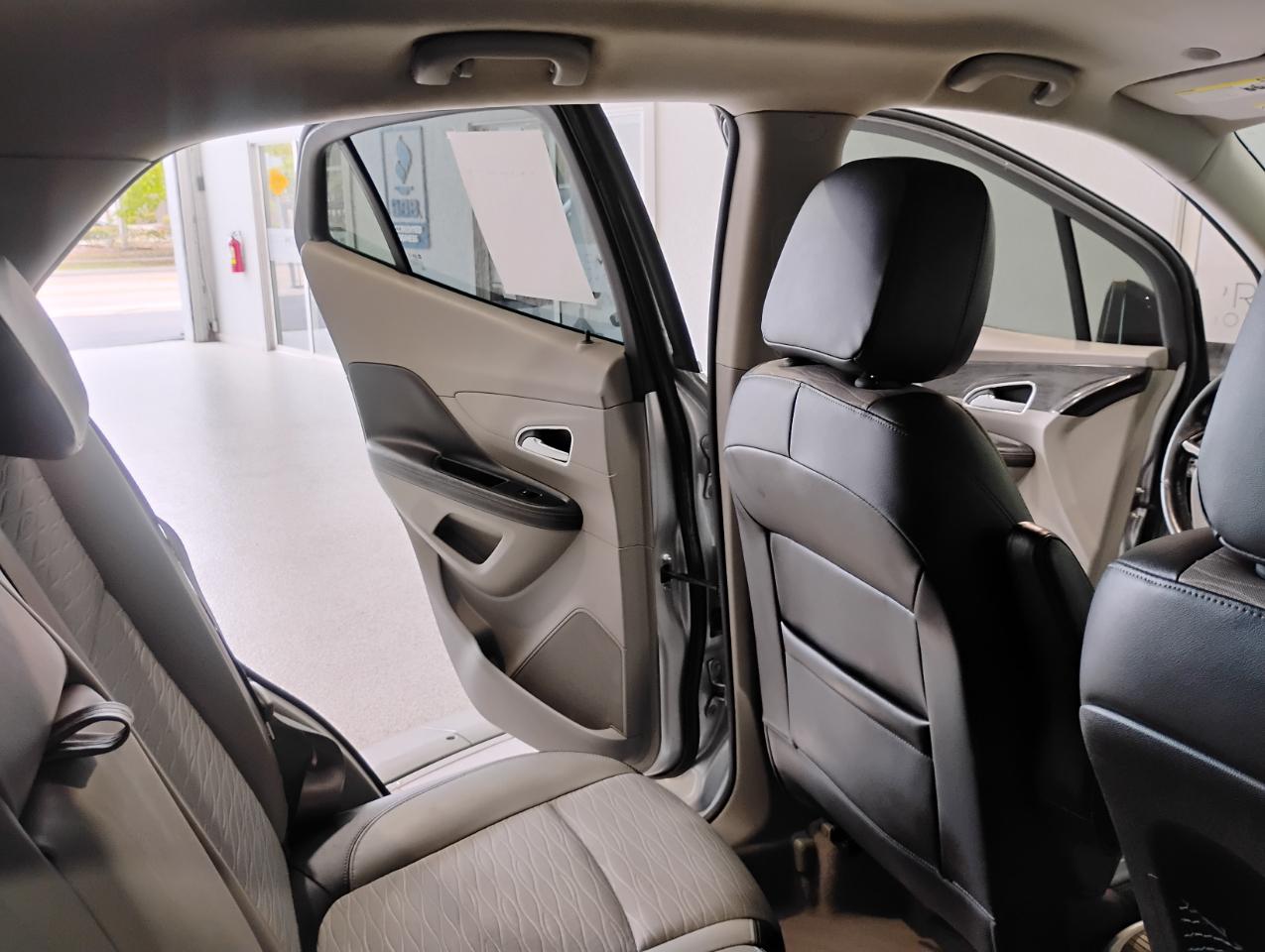 Buick Encore Base FWD 2016