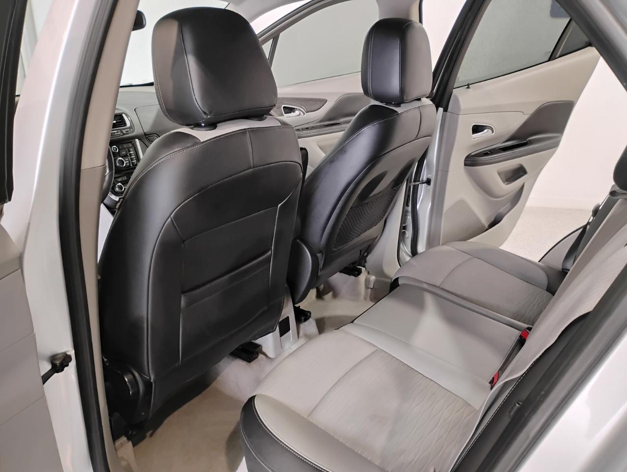 Buick Encore Base FWD 2016