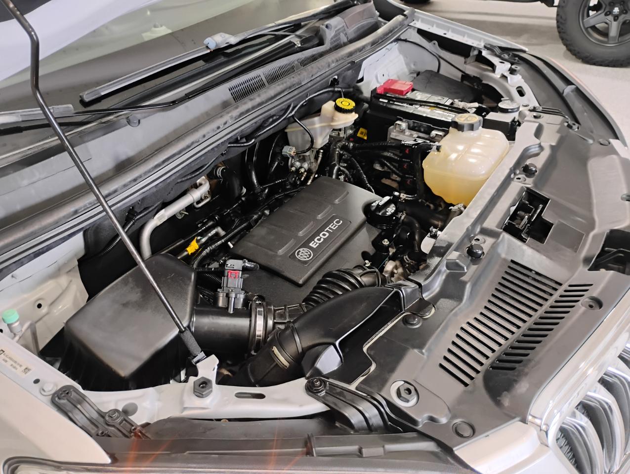 Buick Encore Base FWD 2016