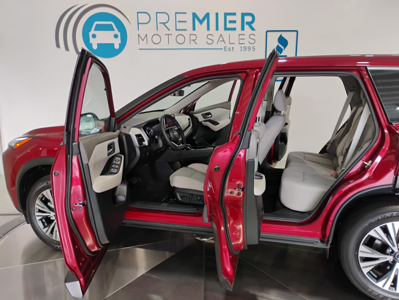 Nissan Rogue SV 2023