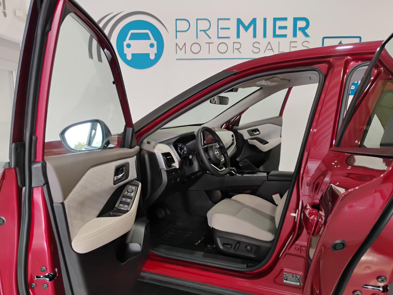 Nissan Rogue SV 2023