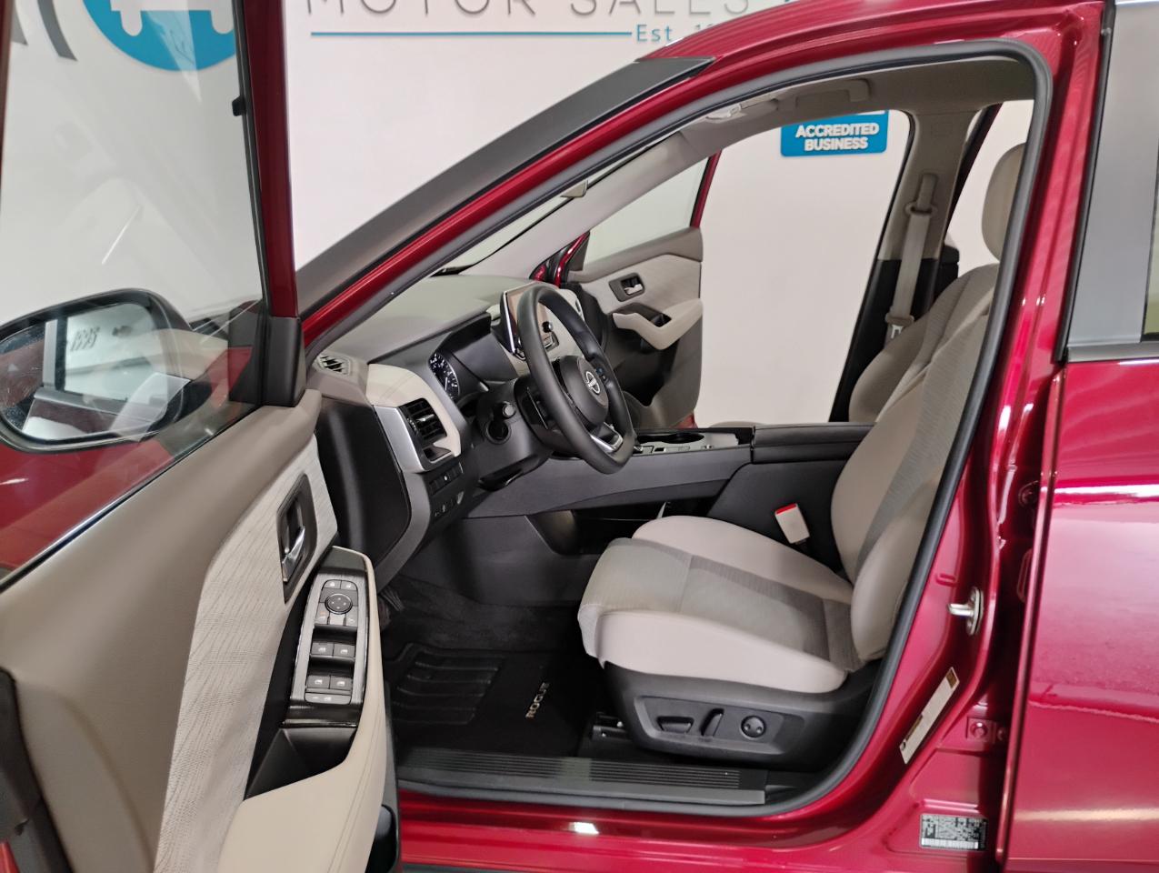 Nissan Rogue SV 2023