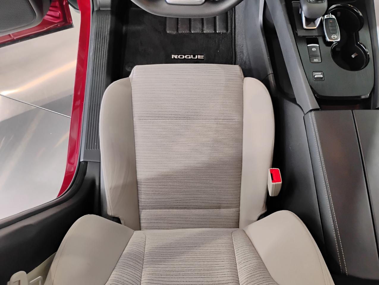 Nissan Rogue SV 2023