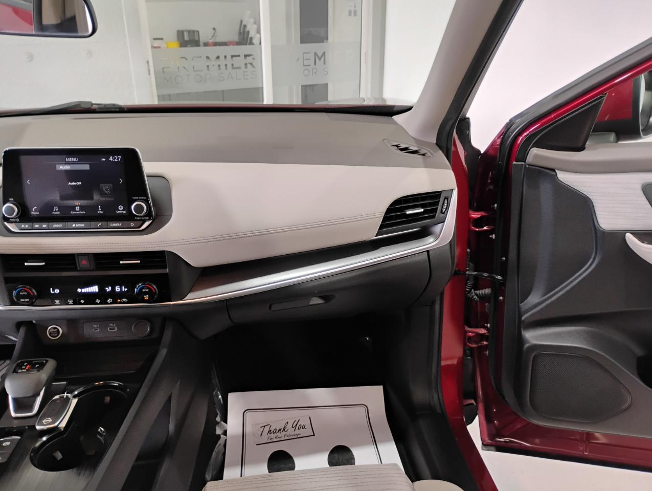 Nissan Rogue SV 2023