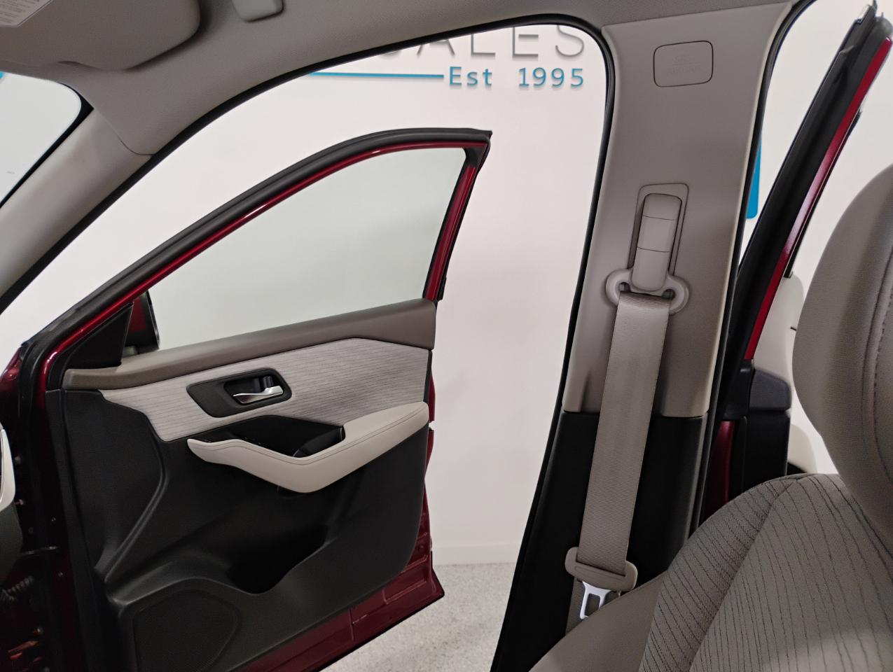 Nissan Rogue SV 2023