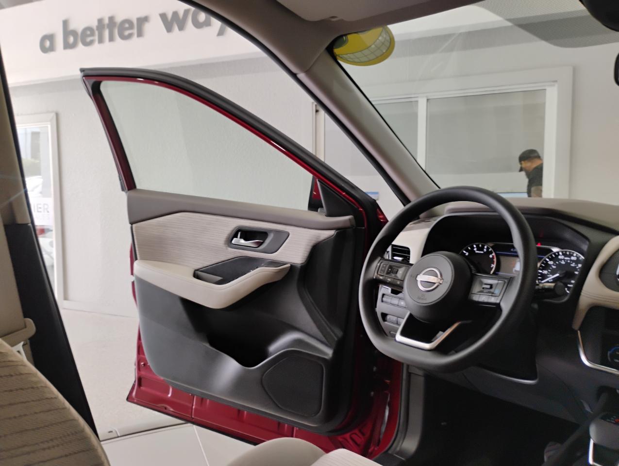 Nissan Rogue SV 2023