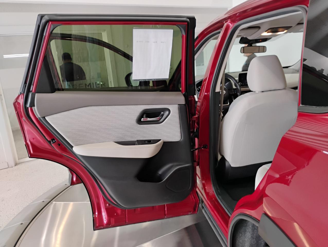 Nissan Rogue SV 2023