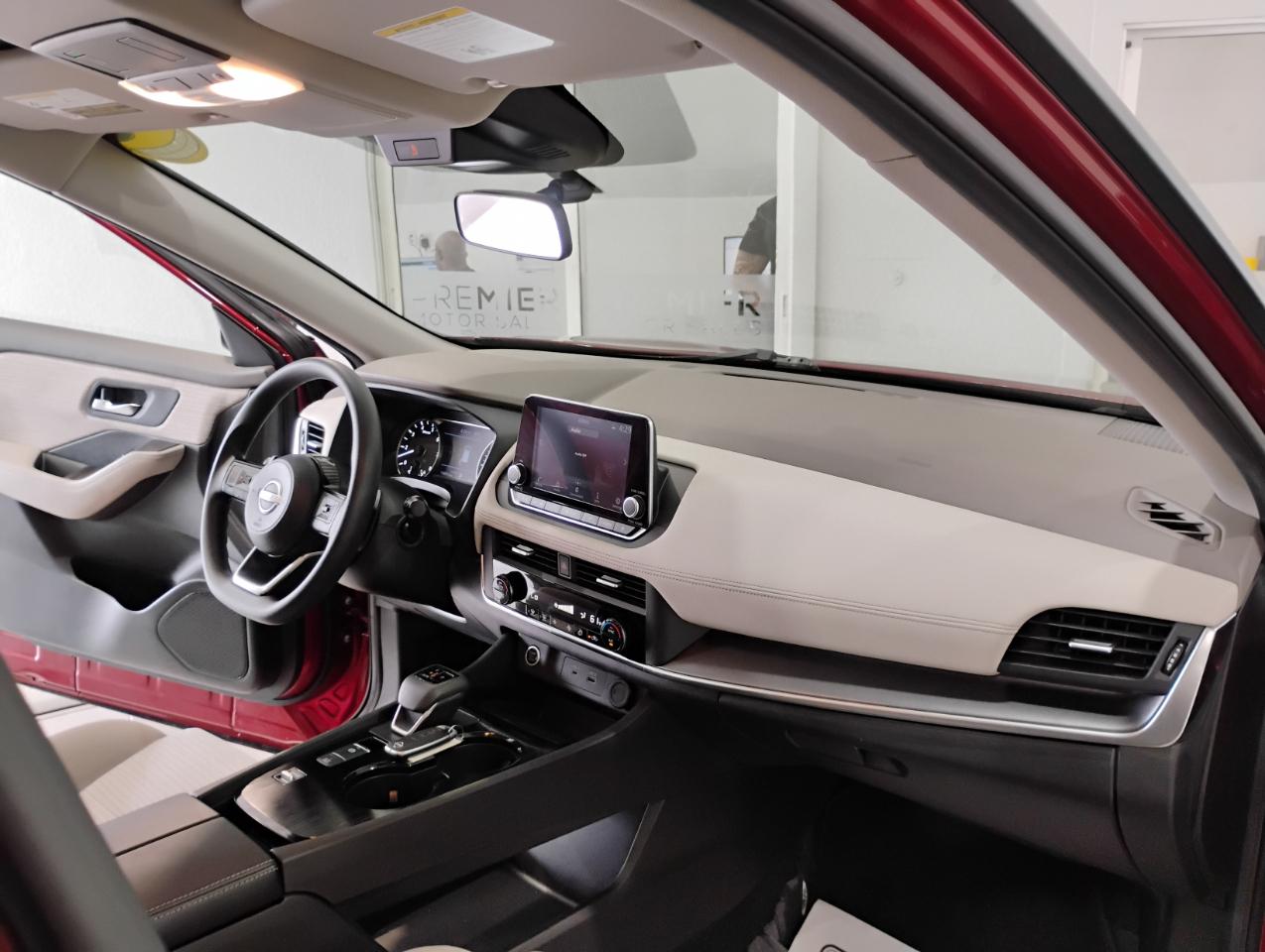 Nissan Rogue SV 2023