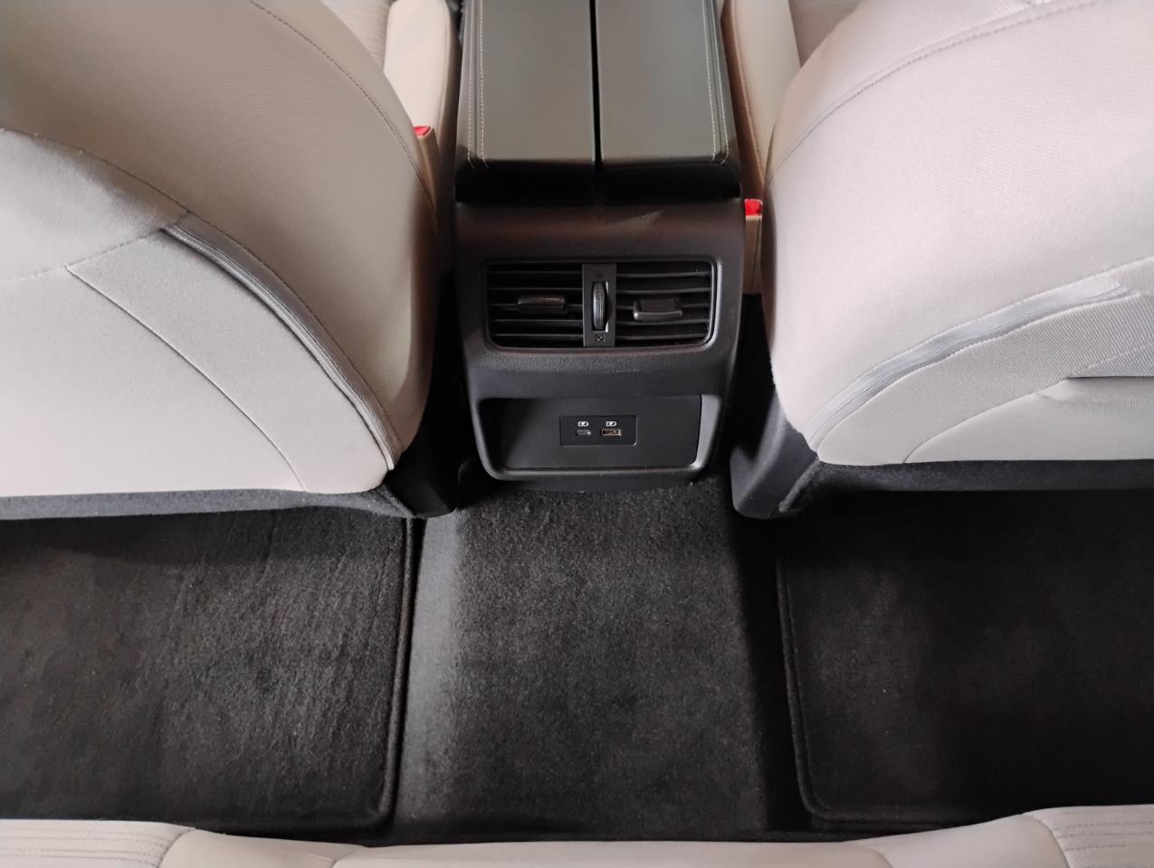 Nissan Rogue SV 2023