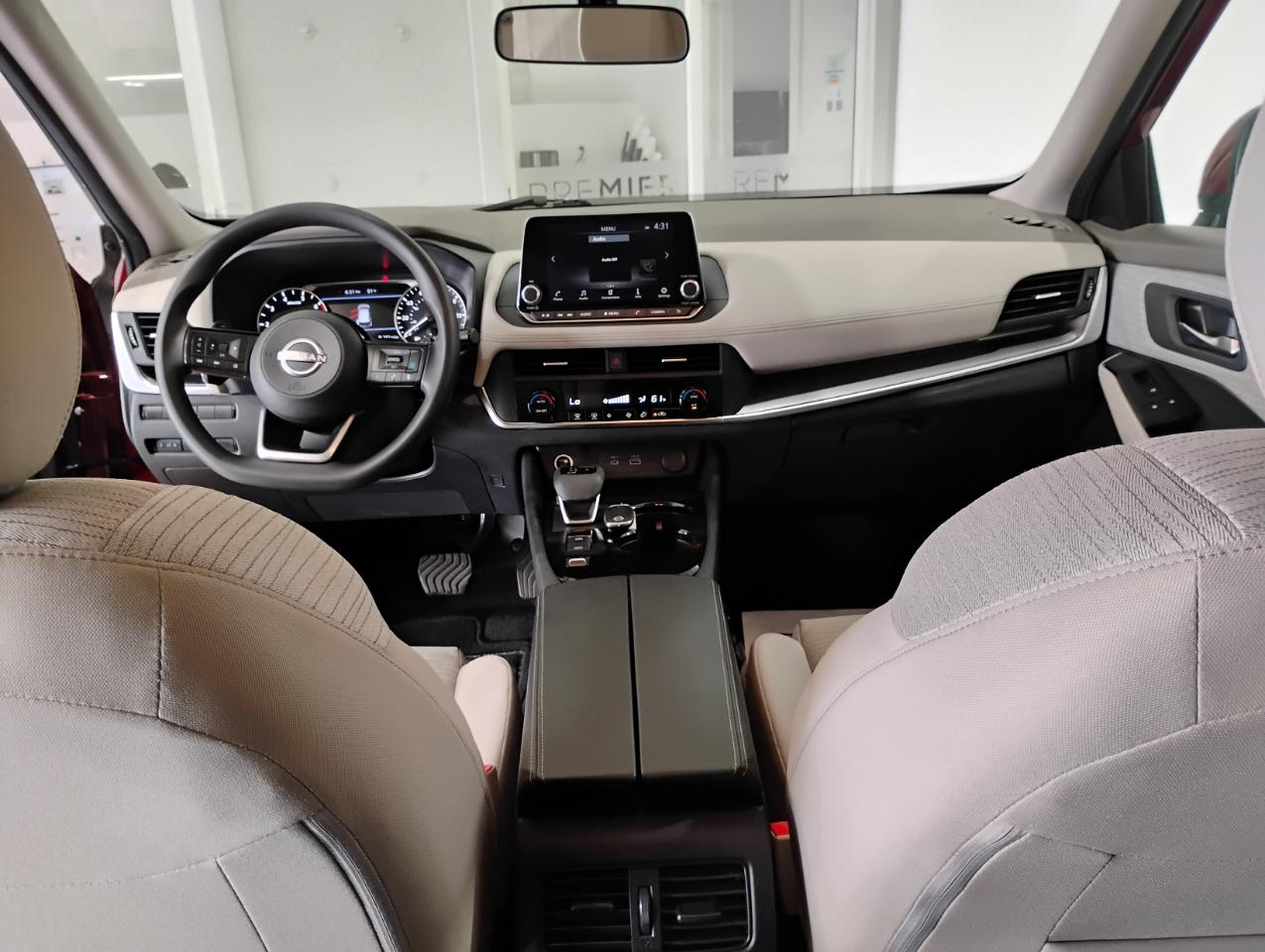 Nissan Rogue SV 2023