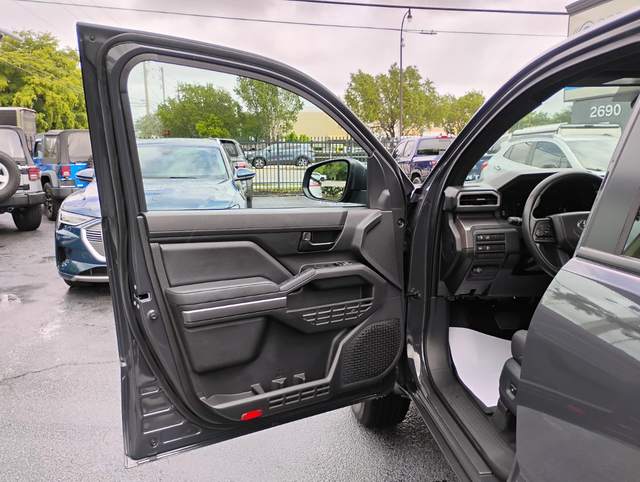 Toyota Tacoma TRD Sport Double Cab 2WD 2024