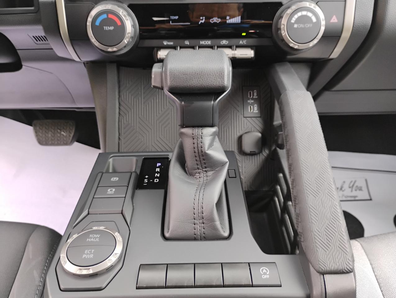 Toyota Tacoma TRD Sport Double Cab 2WD 2024